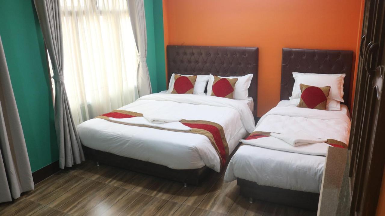 Nepalaya Home Hostel Kathmandu Esterno foto
