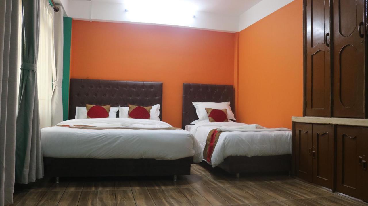 Nepalaya Home Hostel Kathmandu Esterno foto