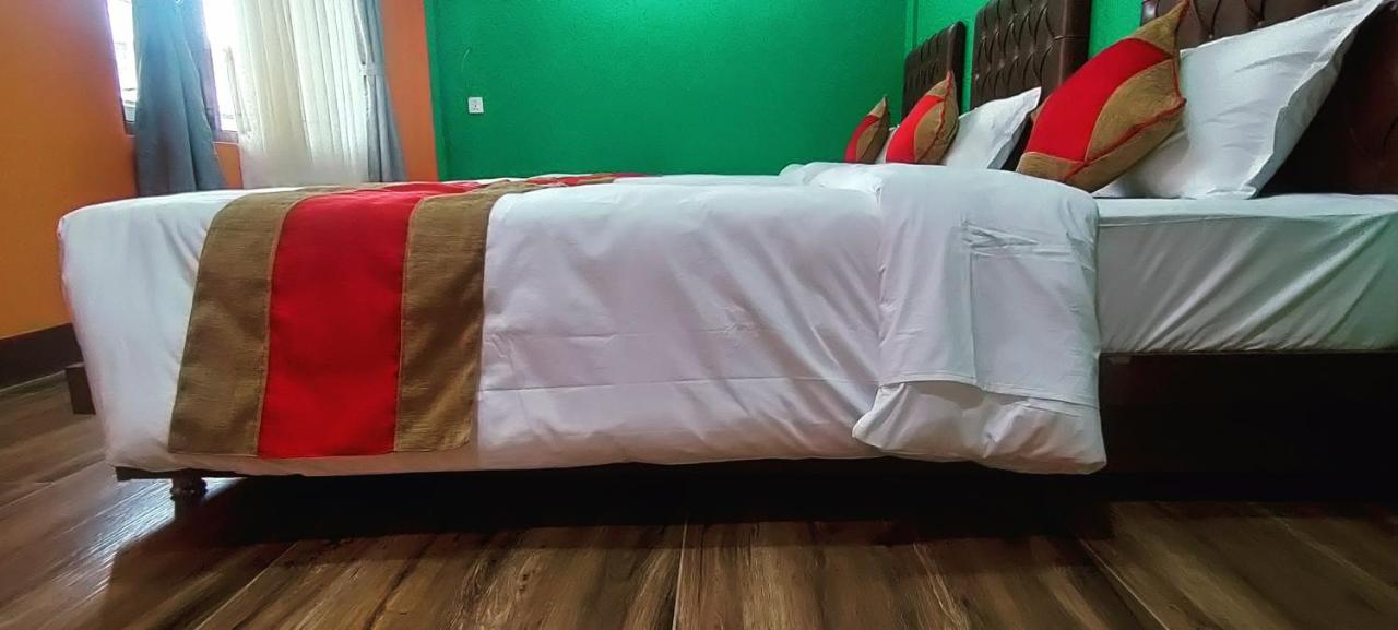 Nepalaya Home Hostel Kathmandu Esterno foto